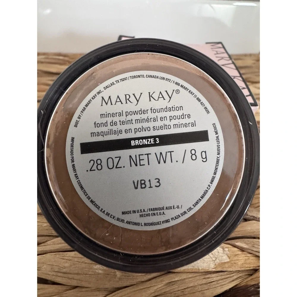 Mary Kay Mineral‎ Powder Foundation - Bronze 3- .28 oz Discontinued New Sealed